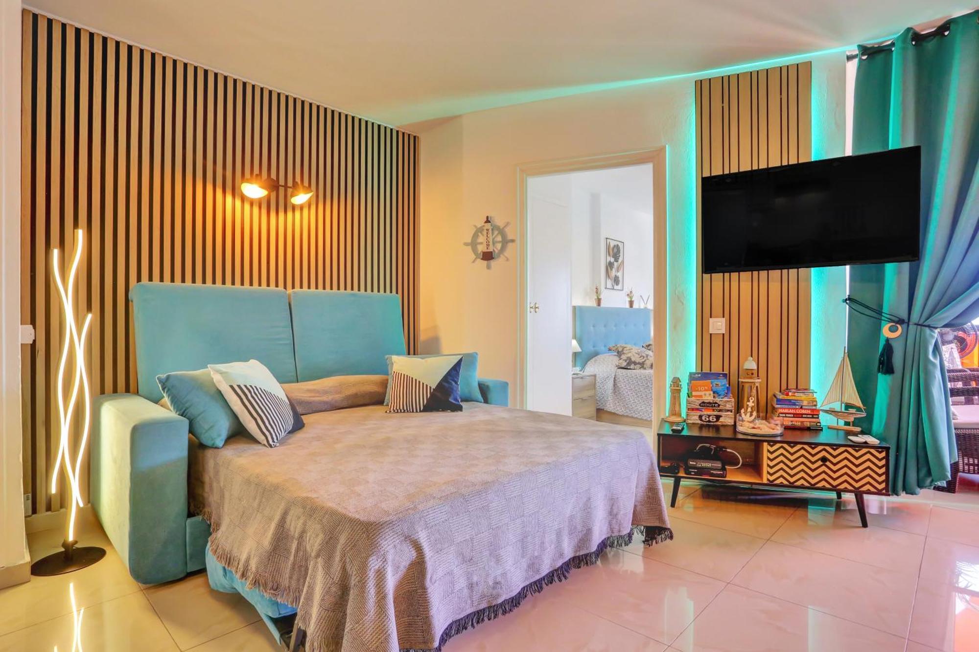 洛斯克里斯蒂亚诺斯Luxory Dreamy Sunset, Seafront, Direct Access To The Promenade,Wifi,Pool,Free Parking公寓 外观 照片