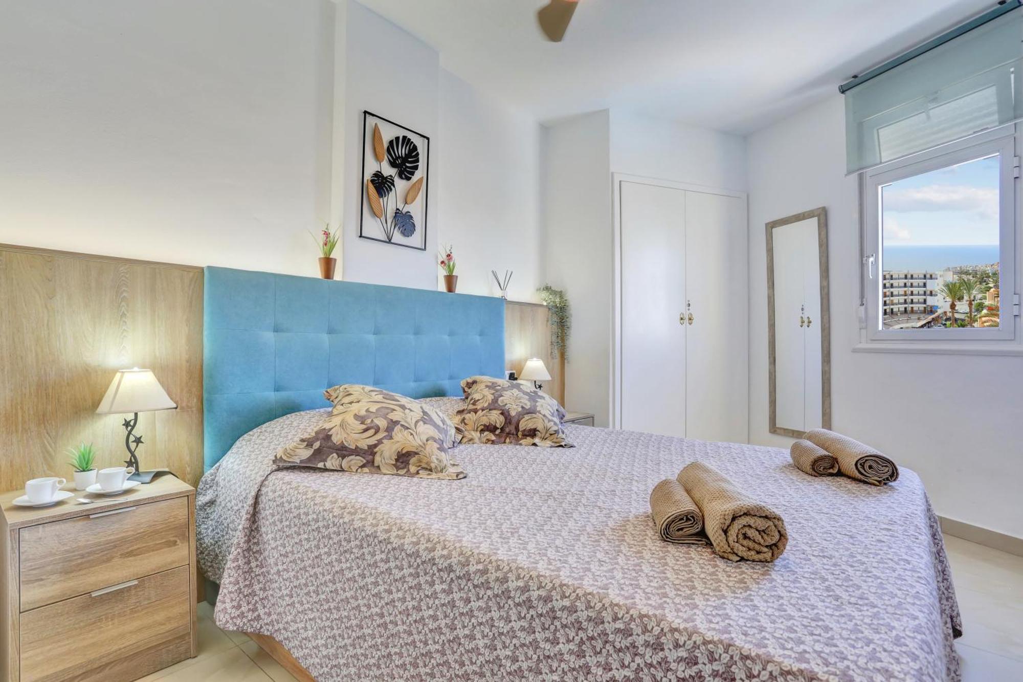 洛斯克里斯蒂亚诺斯Luxory Dreamy Sunset, Seafront, Direct Access To The Promenade,Wifi,Pool,Free Parking公寓 外观 照片