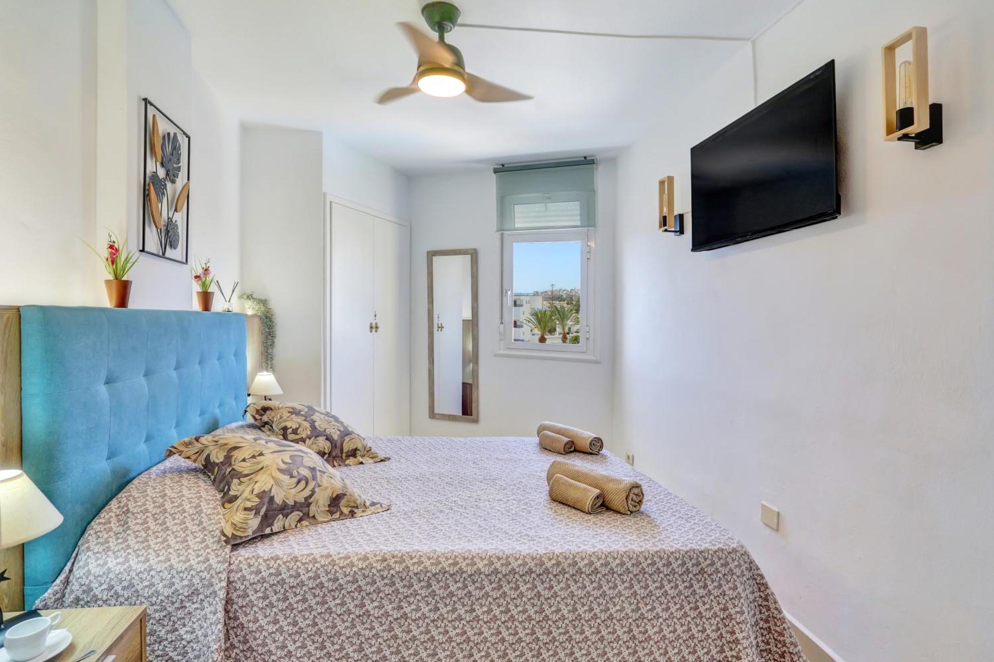 洛斯克里斯蒂亚诺斯Luxory Dreamy Sunset, Seafront, Direct Access To The Promenade,Wifi,Pool,Free Parking公寓 外观 照片